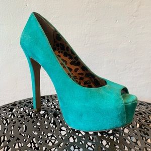 {Jessica Simpson} Suede Peep Toe Pumps